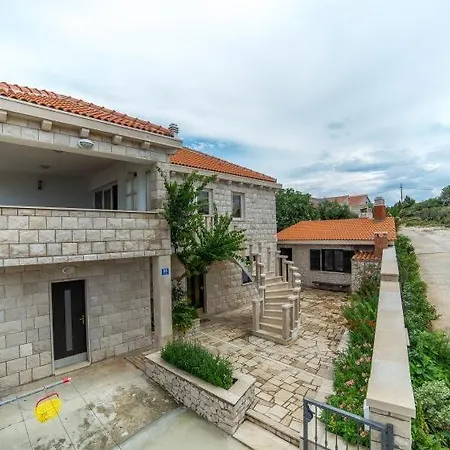 In With Sea View, Terrace, W-lan 4991-2 Апартаменты Повляна